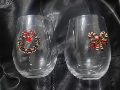 Set 2 pahare Mari de VIN fara tulpina,Stras de baza Auriu pictat de sarbatori,2 imagini superbe CRACIUN SET 2 PAHARE VINTAGE Email RARE