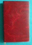 Mircea Anghelescu &ndash; Literatura intre doua lumi Cronici Eseuri Dialoguri ( editie legata in piele pe hartie de tigarete )