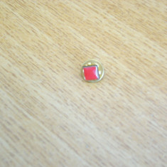 M3 N4 6 - insigna - miniatura monocroma - rosu