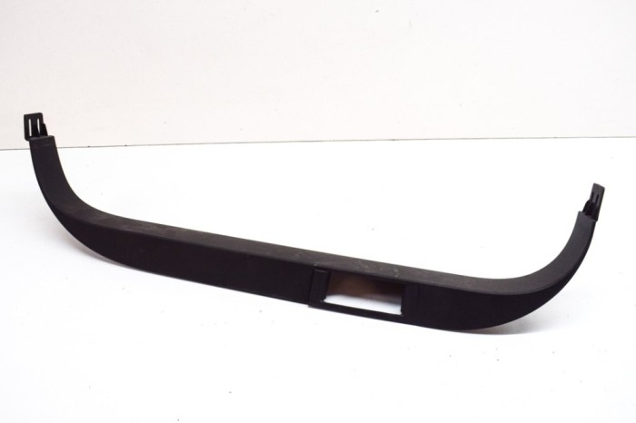 Ornament prag interior dreapta spate TESLA MODEL X 2018 OEM: 1105141-00-E 18057749