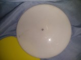 Lot 3 placi rotunde de plexic Rotunde din perioada comunista.dimensiuni in poze,doua culori diferite