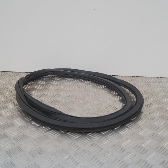Garnitura ușă dreapta spate VW POLO 6R, 6C 2009 OEM: 6R6867912B | 2571329