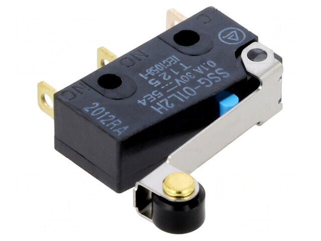 Micro&icirc;ntrerupător SNAP ACTION SPDT 0,1A 125VAC