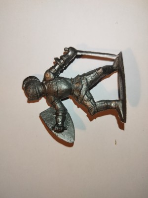 bnk jc Figurina de plastic - Manurba - cavaler medieval foto