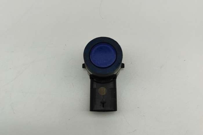 Senzor de parcare față TESLA MODEL 3 2022 OEM: 1741485-13-A 31382084