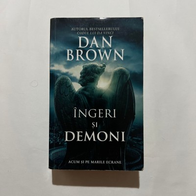 Dan Brown - Ingeri si demoni foto
