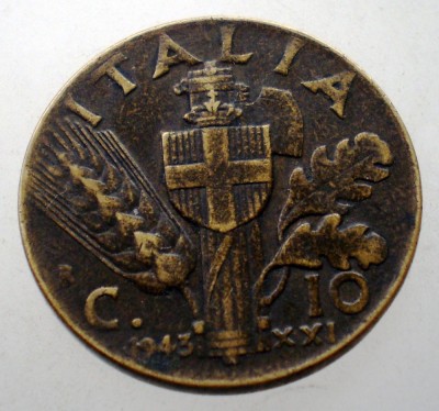 1.899 ITALIA WWII VITTORIO EMANUELE III 10 CENTESIMI 1943 R foto