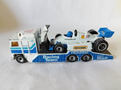 bnk jc Matchbox - Kenworth Cabover Racing Transporter - 1/90 foto