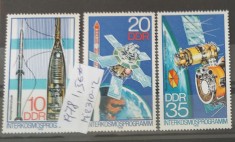 TS21 - Timbre serie DDR 1978 Mi2310-12 Cosmos