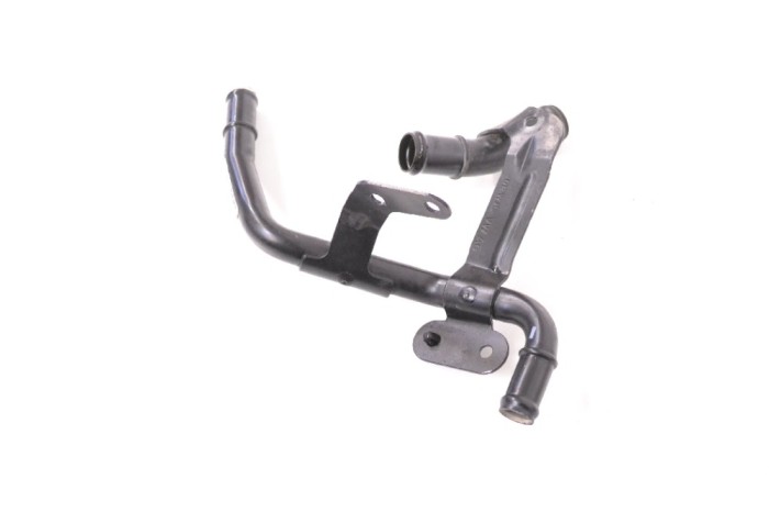 Furtun de lichid de răcire VW CRAFTER Flatbed SZ_ 2019 OEM: 2N0121065CM 11747222