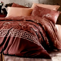 Lenjerie de pat matrimonial cu husa elastic pat si fata perna dreptunghiulara, Cleopatra, bumbac ranforce, gramaj tesatura 120 g/mp, multicolor