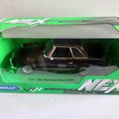 Macheta Mercedes-Benz 230 SL - Welly scara 1:24