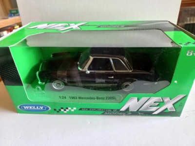 Macheta Mercedes-Benz 230 SL - Welly scara 1:24 foto