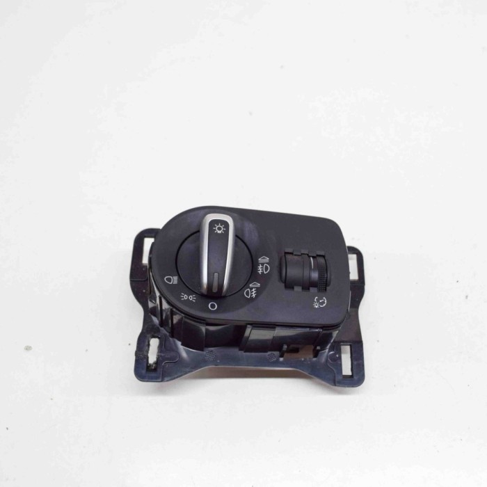 Modul de control comutator faruri AUDI A1 8X1, 8XK 2013 OEM: 8P0919093 13882545