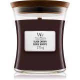 Woodwick Black Cherry lum&acirc;nare parfumată cu fitil din lemn 275 g
