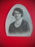 HOPCT 384 A TANARA CU COLIER -FAMILIE--FOTOGRAFIE VECHE TIP CP