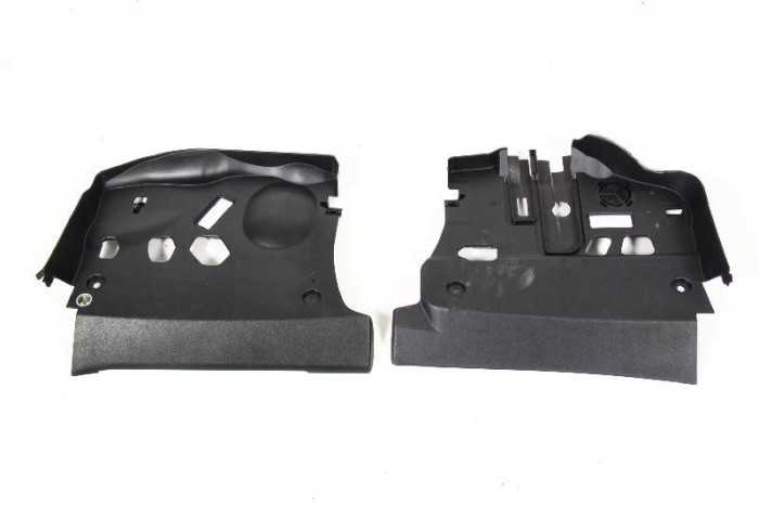 Ornament inferior planșa de bord BMW 4 Coupe F32, F82 2017 OEM: 9218555,9218566,9231255 3157428