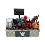 Aranjament floral mediu de Halloween cu flori uscate, trandafir din sapun si dovleac (Multicolor)