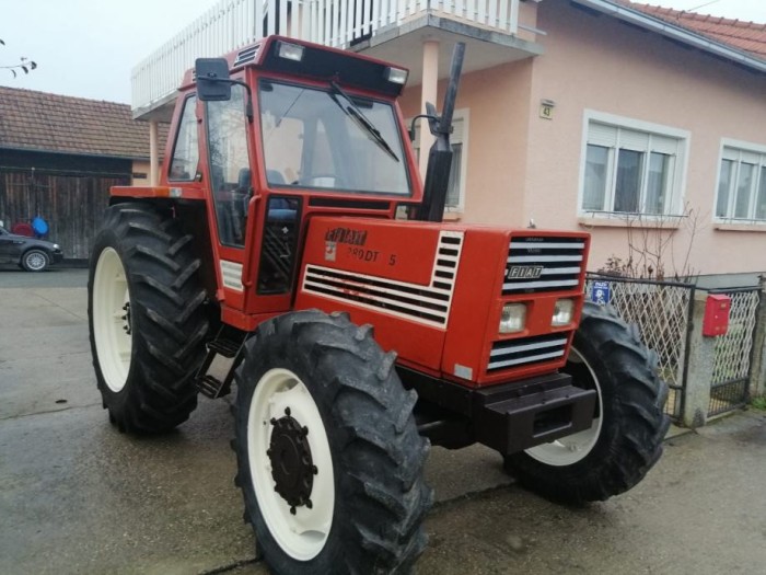 Tractor Fiat 880 DT