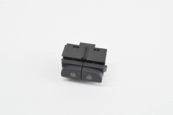Comutator &icirc;nchidere centralizată VOLVO XC40 536 2019 OEM: 31456156 18058848