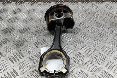 Piston MERCEDES-BENZ CLS C218 2012 OEM: A2780301117,A2780300520 29025049 foto