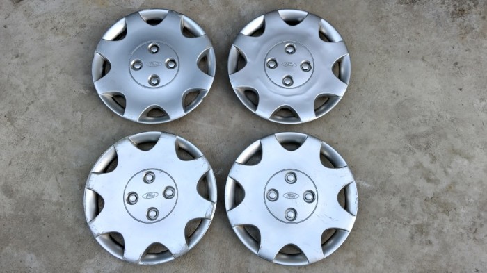 Capace roti pe 14 originale FORD Focus Fiesta Fusion Ka etc 98AB-1130-JB