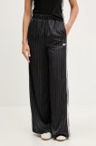 adidas Originals pantaloni de trening Pants culoarea negru, cu imprimeu, KD2295
