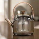 Ceainic 1000 ml din sticla borosilicata su infuzor si maner lemn, Fumuriu