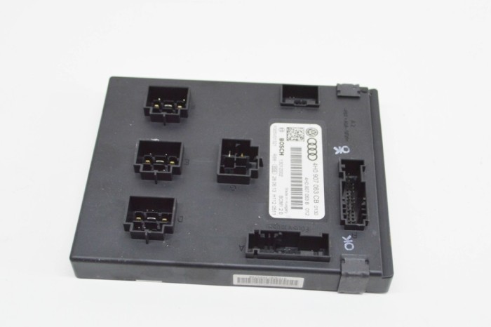 Modul de confort AUDI A6 4G2, C7, 4GC 2014 OEM: 4H0907063CB,4H0907063B,F005V01321 | 17839668