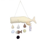 Balena cu pestisor, decoratiune pentru camera copiilor, Bristol Atelier, Bej