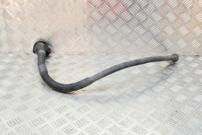 G&acirc;t de umplere rezervor lichid de parbriz BMW 3 Coupe E92 2011 OEM: 45R-010142,45R-0101166,45R-015055,8042866 13122615
