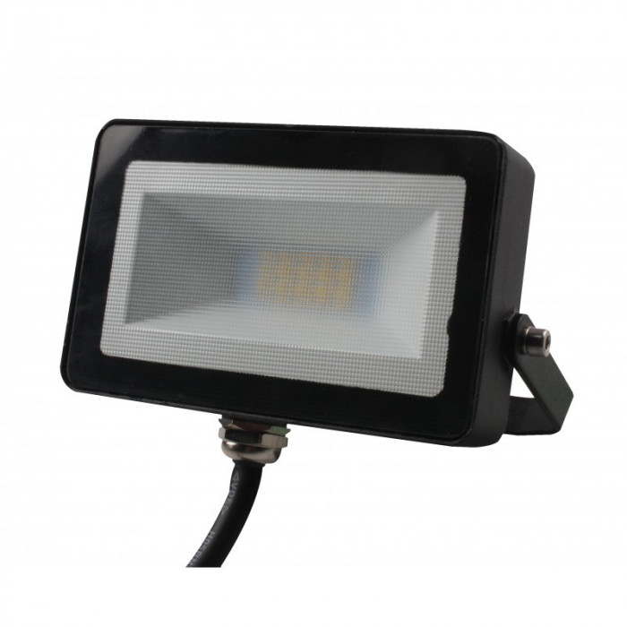 Proiector cu LED Well, 7 W, 470 lm, IP65, multicolor, telecomanda