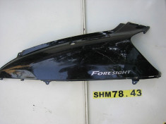 Carena laterala stanga spate Honda Foresight 250 1998 2002 foto