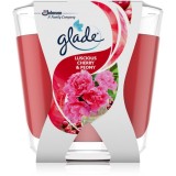 GLADE Luscious Cherry &amp; Peony lum&acirc;nare parfumată 70 g