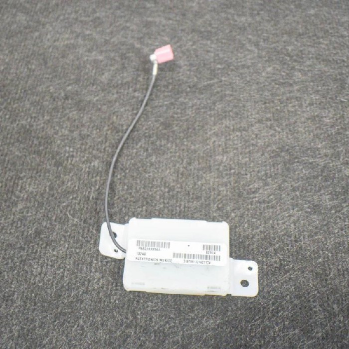 Antena Keyless Entry MASERATI GHIBLI M157 2014 OEM: P68226365AA 10541963