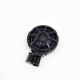 Difuzor ușă dreapta față TESLA MODEL S 2017 OEM: 1004833-00-A,1000345-001 14335965