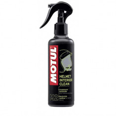 Solutie Curatare Interior Casca Motul M2 Helmet Interior Clean, 250ml