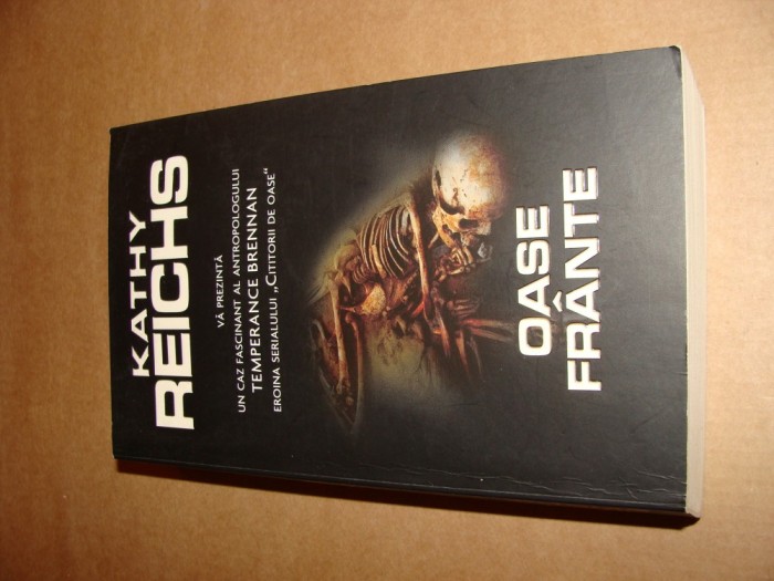Oase frante - Katy Reichs
