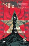 Sarutul femeii paianjen - Trei