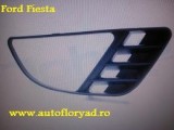Grila Bara Fata Dreapta Ford Fiesta (2002+) cu Proiector