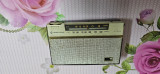 RADIO S631T ELECTRONICA , 6 TRANZISTOARE , FUNCTIONEAZA PE MEDII .