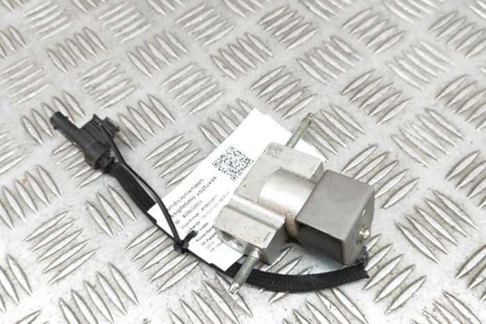 Supapa de expansiune aer condiționat PEUGEOT 2008 II 2023 OEM: T588455,SOP-10M303 28032951