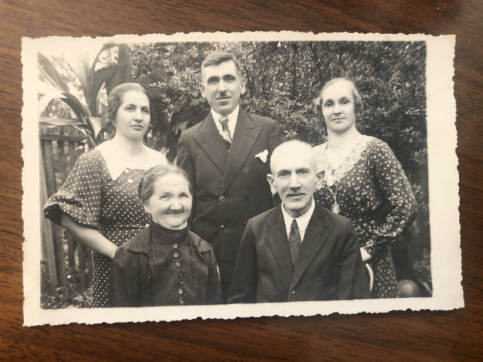 Fotografie interbelica de familie (1)