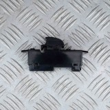 Buton geam ușă dreapta spate MITSUBISHI L 200 / TRITON KA_T, KB_T 2007 OEM: MR587956C8D-D393M | 2142822