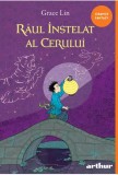 Raul instelat al cerului, Grace Lin, Arthur