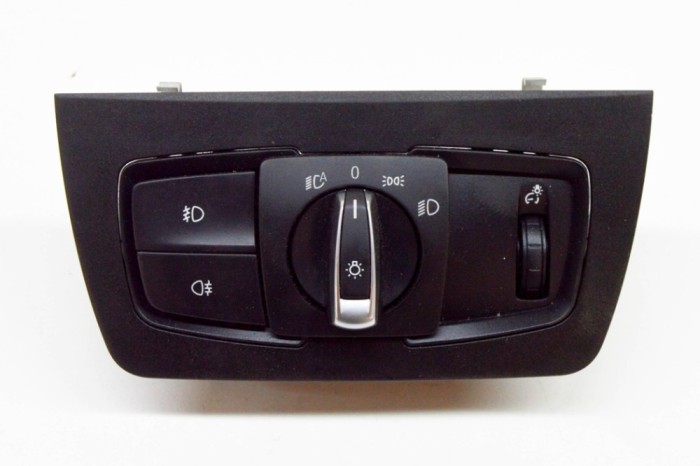 Modul de control comutator faruri BMW 3 F30, F80 2016 OEM: 9393947 20688247