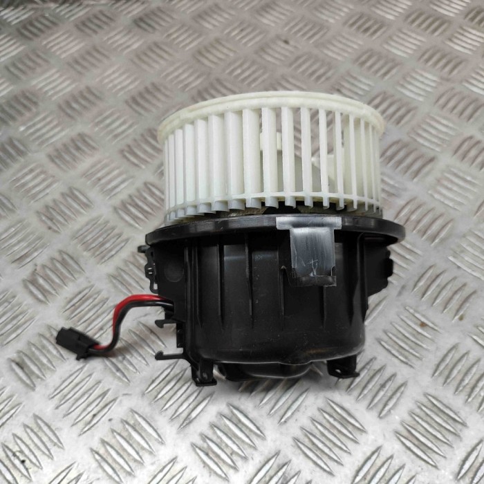 Ventilator aeroterma VW TAIGO CS1 2023 OEM: 2Q2820021