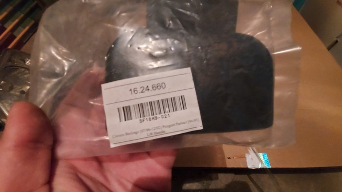 Clapeta m&acirc;ner ușă Citroen Berlingo