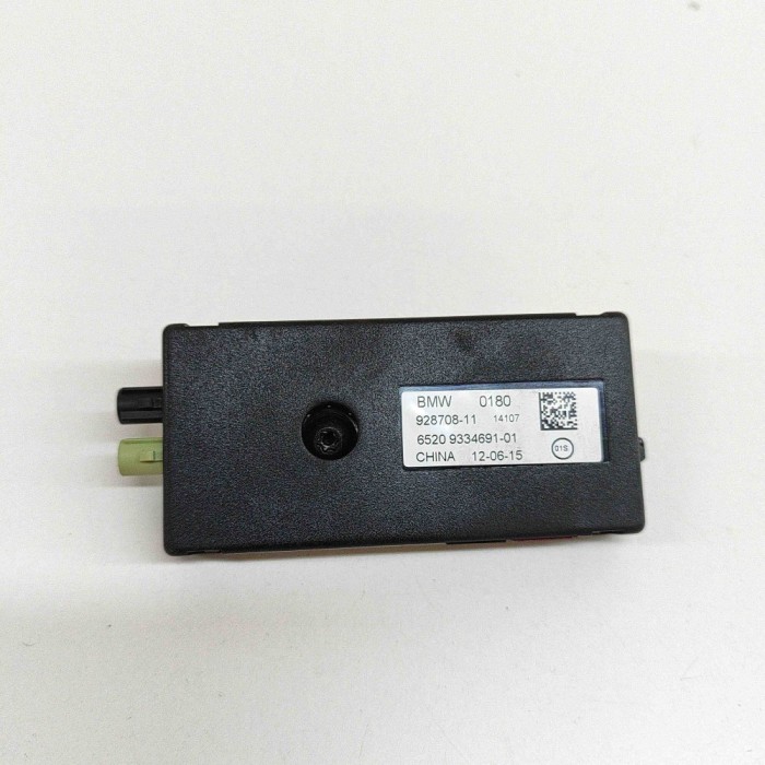 Amplificator de antena BMW X5 F15, F85 2015 OEM: 9334691