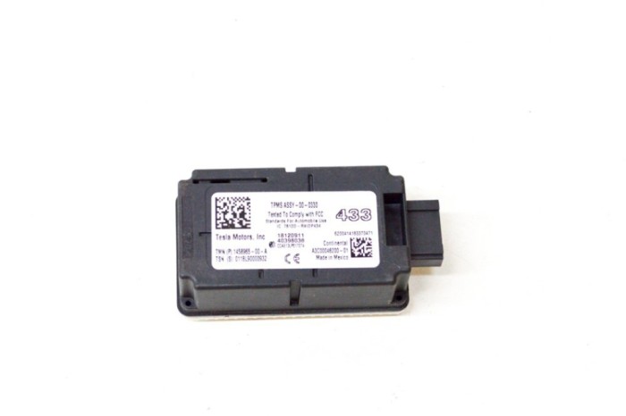 Modul de control presiune anvelope TESLA MODEL 3 2019 OEM: CCAE13LP0170T4,A3C00046200,40398036,1458965-00-A 12572261